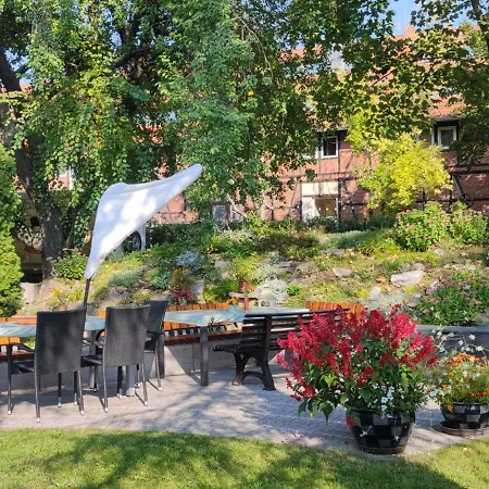 Apartment Im Gruenen Mit Anbindung Ans Zentrum Erfurt Exterior photo